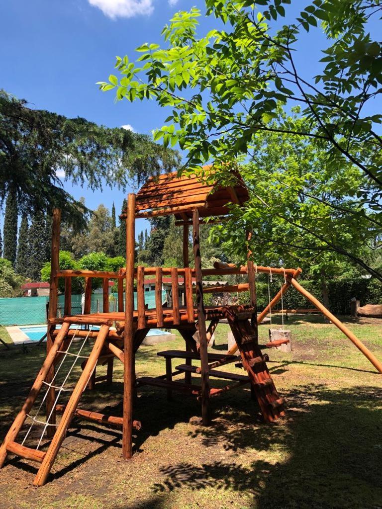 Ezeiza Quinta Cedro Azul 10 Min Del Aeropuerto别墅 外观 照片